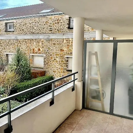 Apartment Le Sept Avec Parking, Transfert